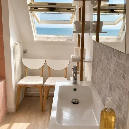Apartment Sword And Sea-vue Mer-2 Personnes *