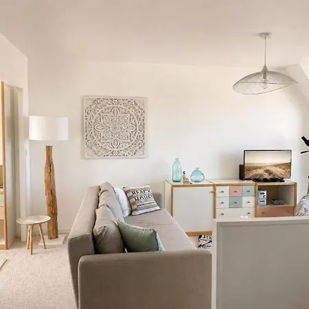 Sword And Sea-vue Mer-2 Personnes Apartment Hermanville-sur-Mer